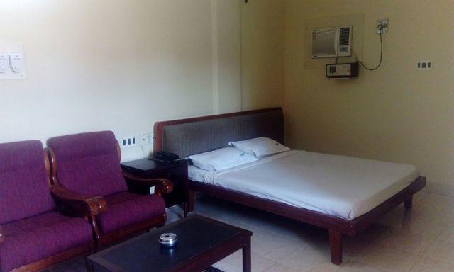 Hotel Regency Thiruvananthapuram Exterior photo